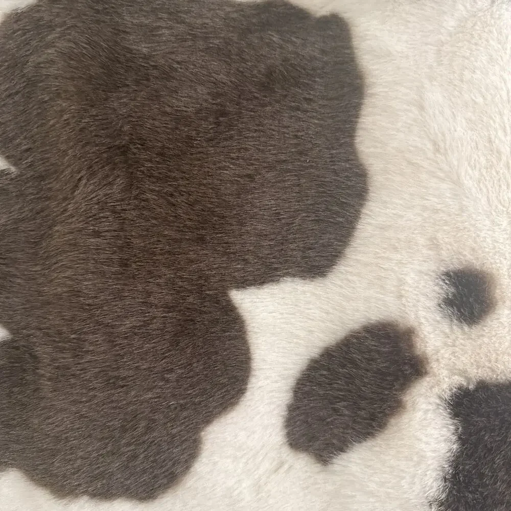 NEIMAN MARCUS Luxury COWHIDE Design Faux Mink Fur Throw Blanket NEW WITH TAGS